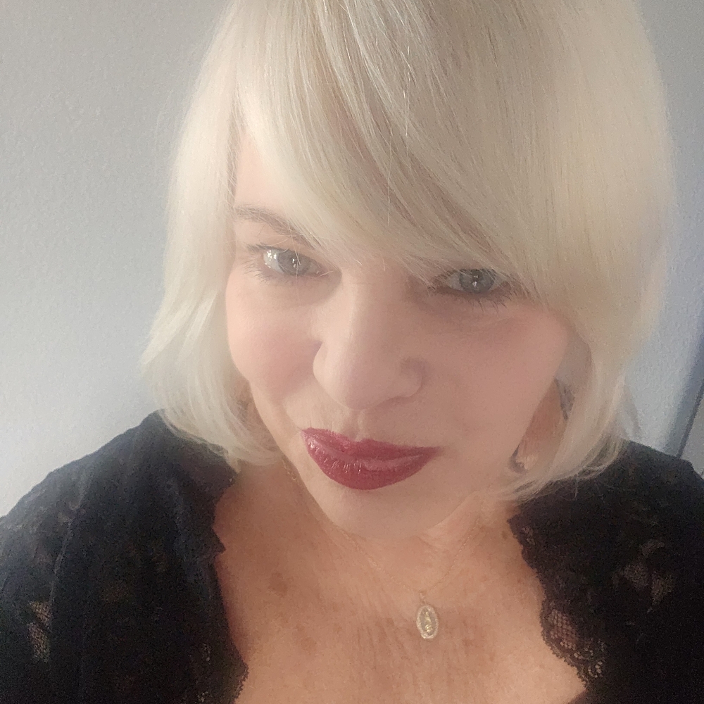 Meet your Posher, Mercy